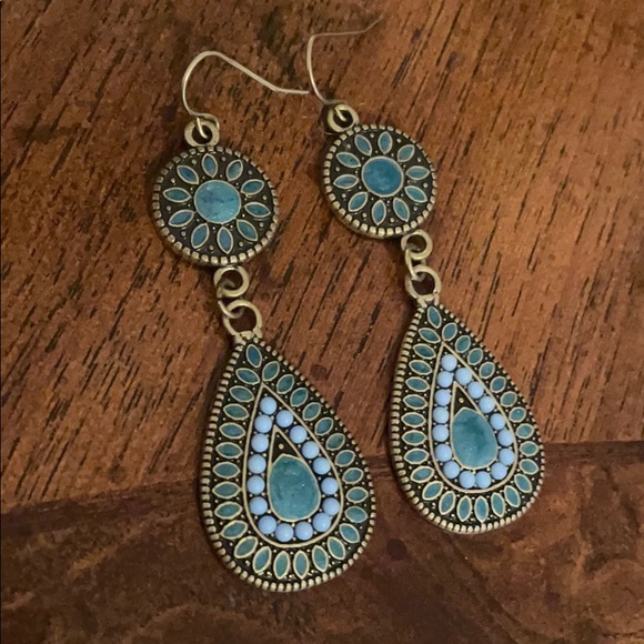 Earrings - Picture 2 of 2